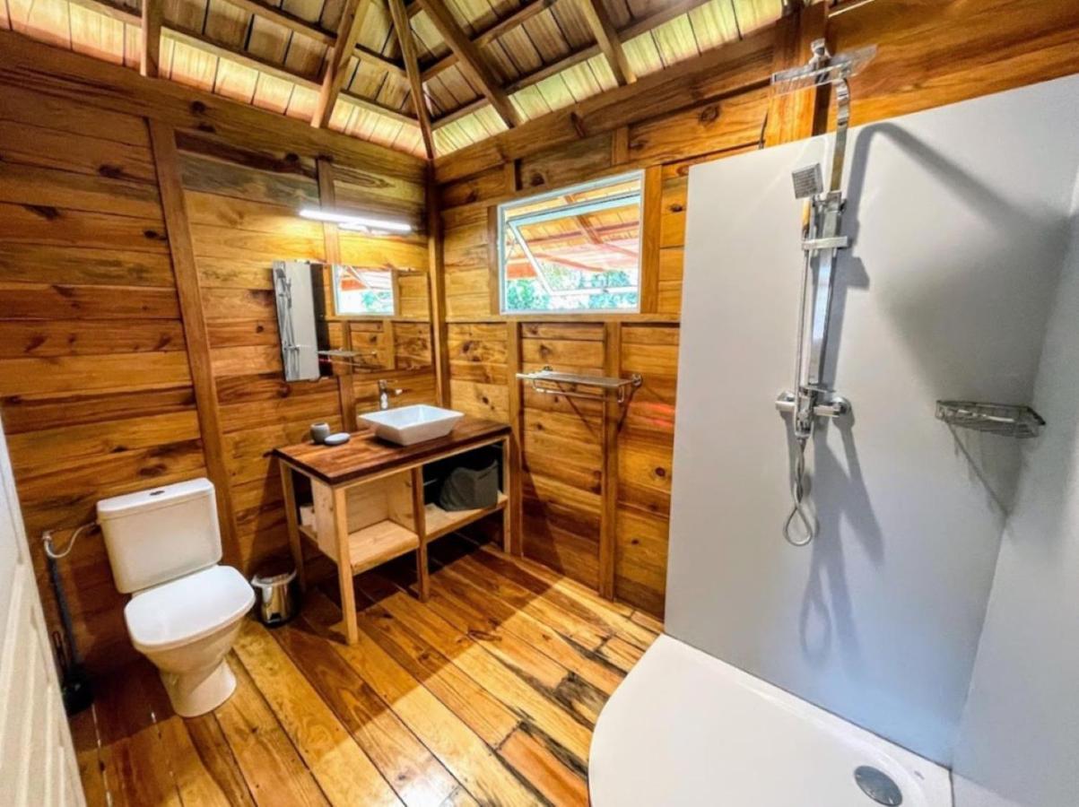 Raiatea - Orion Pool Bungalow Uturoa Exterior photo